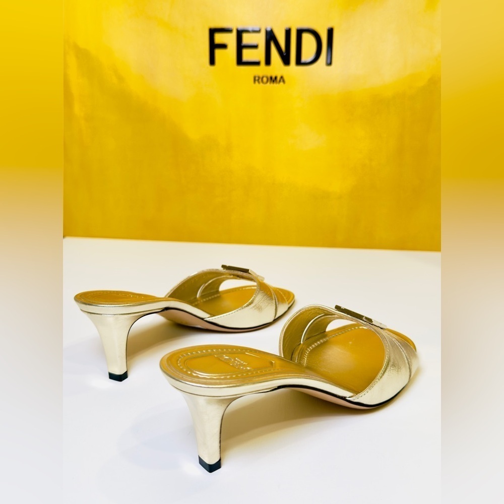 Fendi FFold Metallic Leather Kitten-Heel Sandal Light Gold Open Toe Slide Size36 - Picture 9 of 16